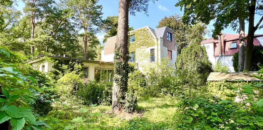 von Poll Immobilien GmbH