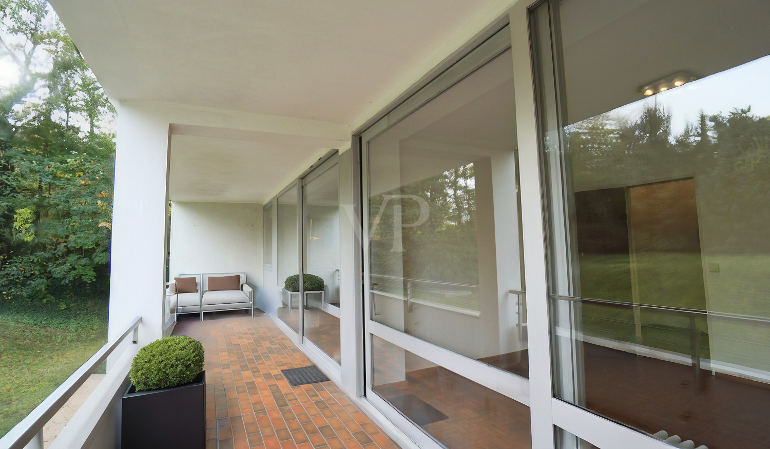 Loggia mit Blick ins Grüne