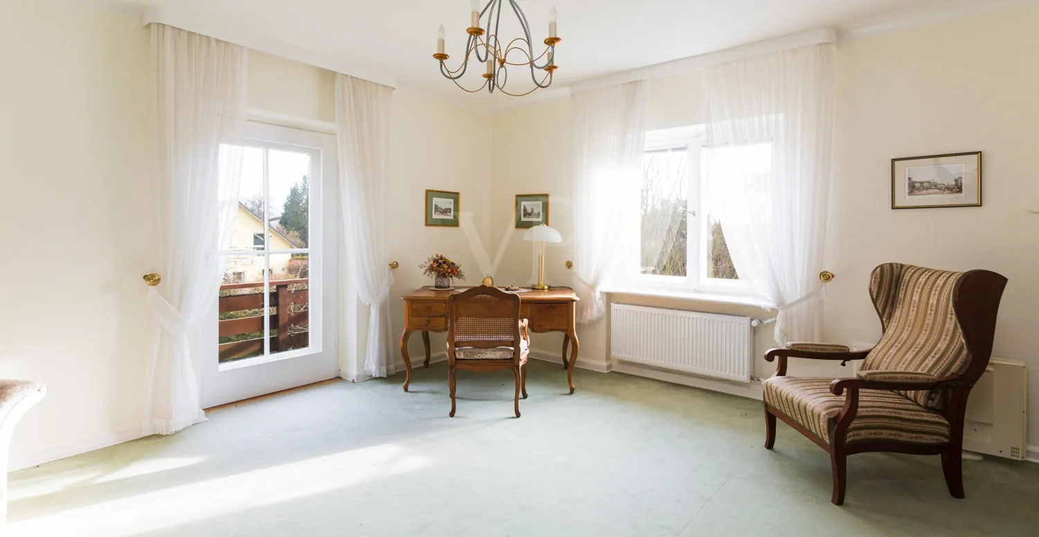 Schlafzimmer 1 mit Balkonzugang