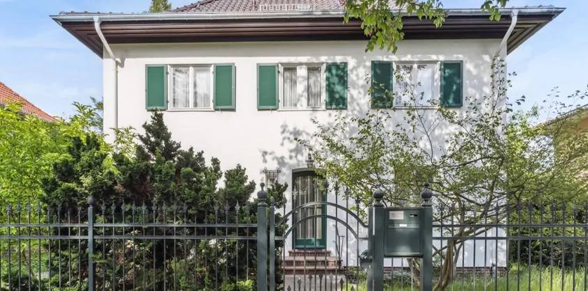 von Poll Immobilien GmbH