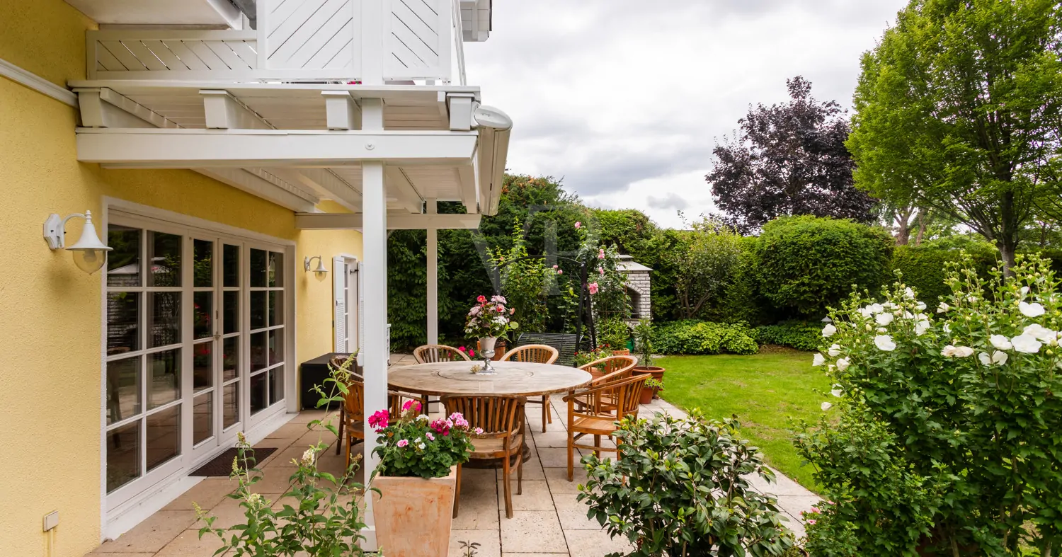 Terrasse Seitenansicht