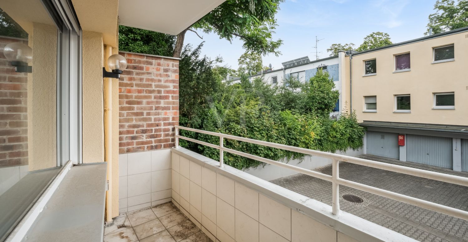 Loggia & Blick