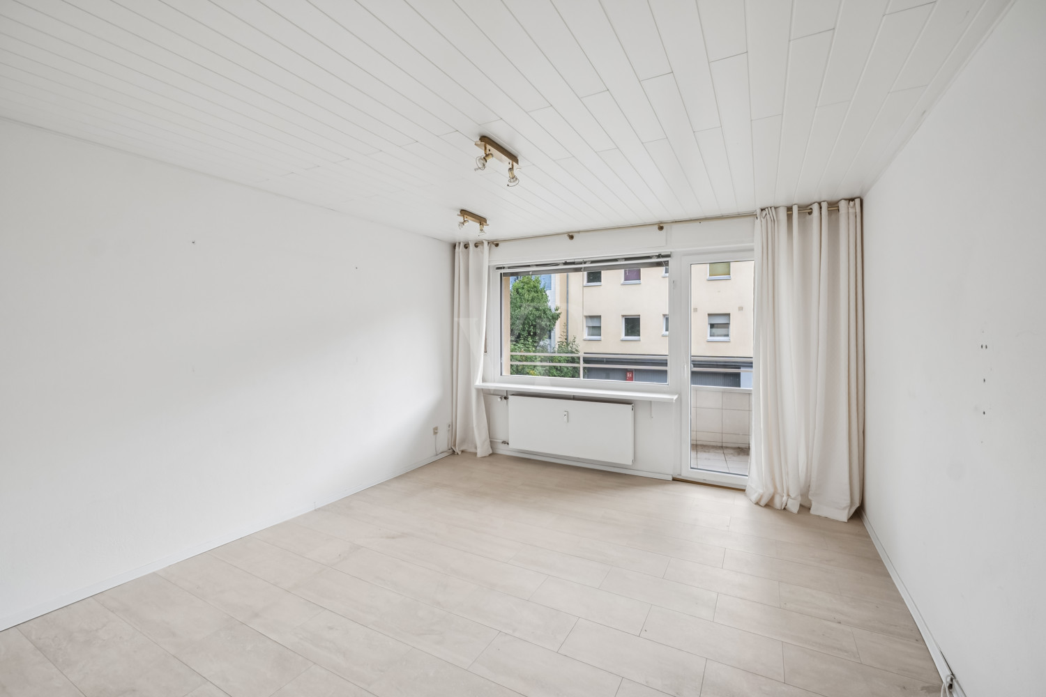 Wohnzimmer & Loggia