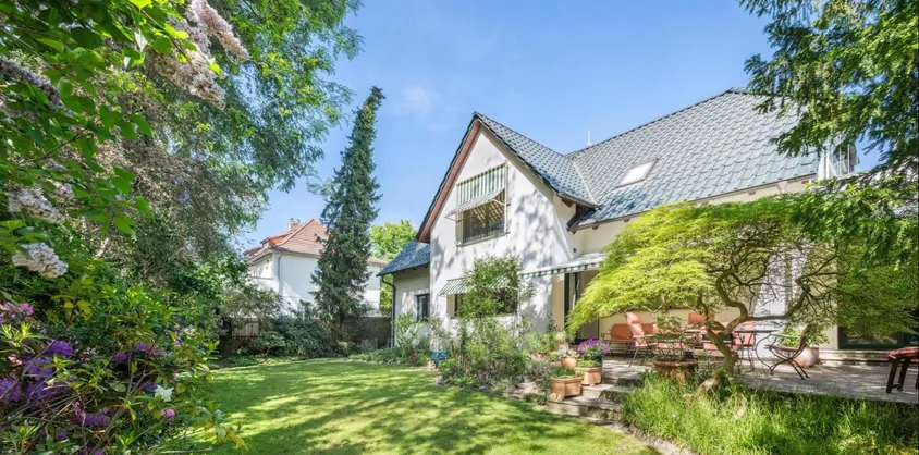 von Poll Immobilien GmbH