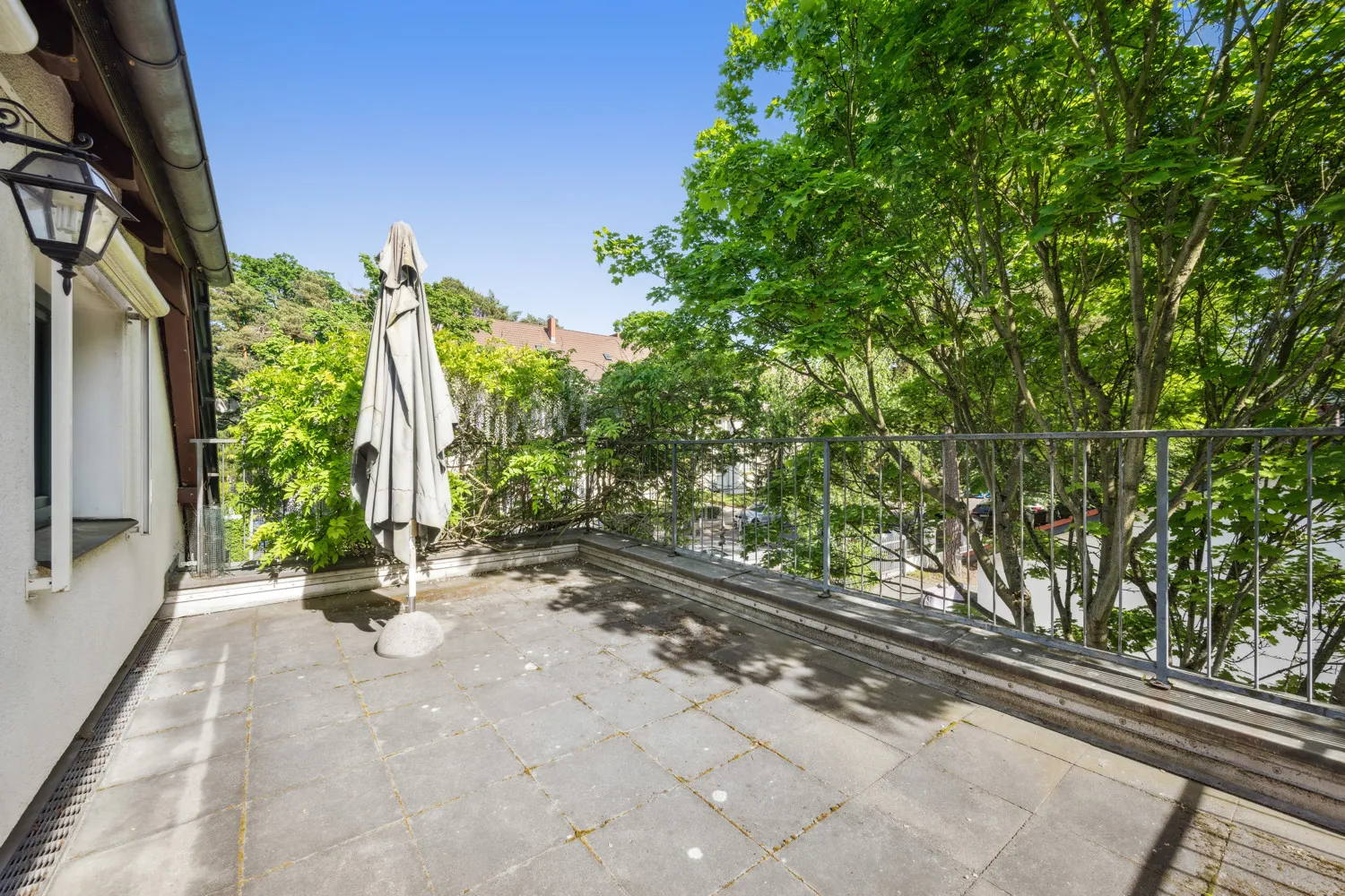 Vita familiare rilassata a Berlino-Schmargendorf: una casa con garanzia di benessere