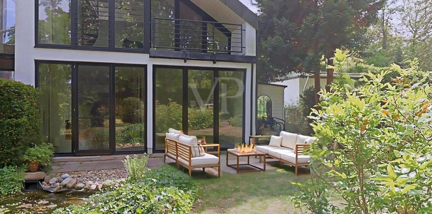 von Poll Immobilien GmbH