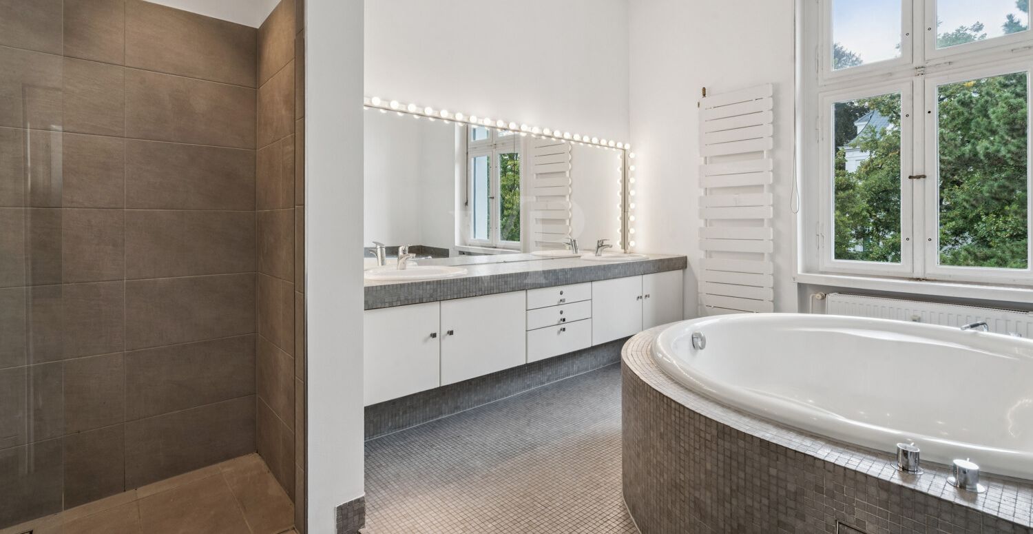 Master-Badezimmer