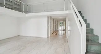 von_poll_real_estate_property_25178017_image_7