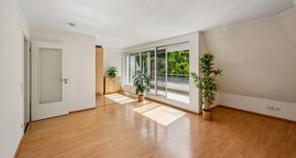 von_poll_real_estate_property_25331030_image_1