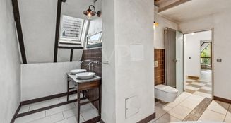 von_poll_real_estate_property_25213003N_image_12