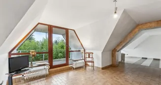 von_poll_real_estate_property_25213003N_image_0