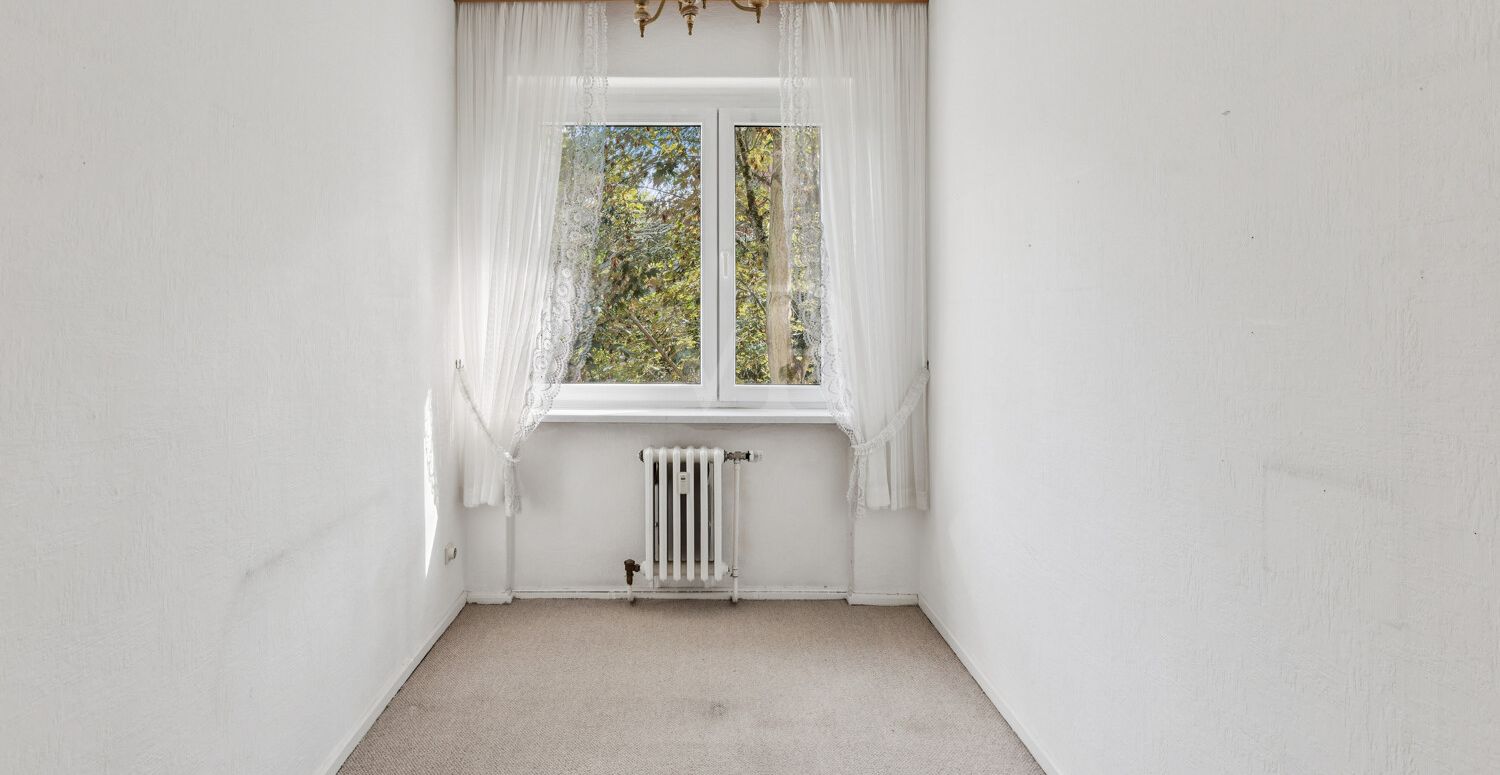 Kleines Zimmer / Arbeitszimmer / Esszimmer