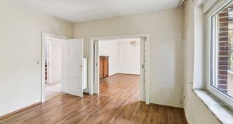 von_poll_real_estate_property_25331038_image_2