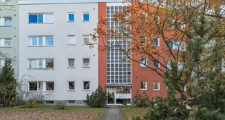 von_poll_real_estate_property_25331055_image_1