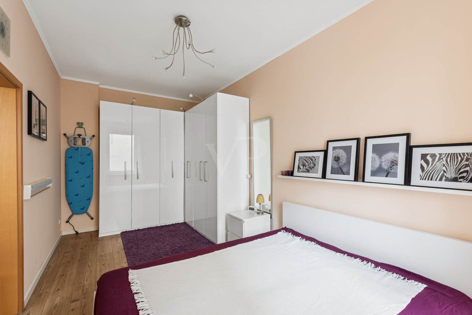 Schöne möblierte 2 Zimmer Wohnung in zentraler Schöneberger Lage