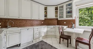 von_poll_real_estate_property_25178014_image_4