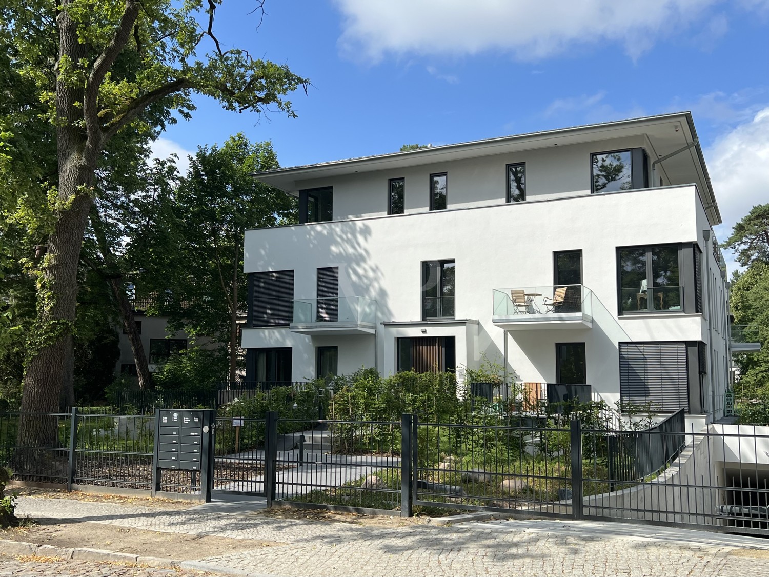 Blick auf das Gebäude