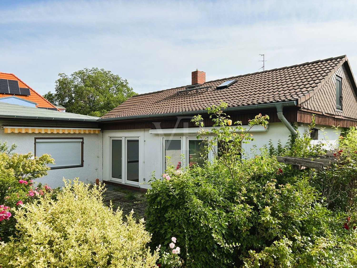 Gartenansicht OKAL & Bungalow