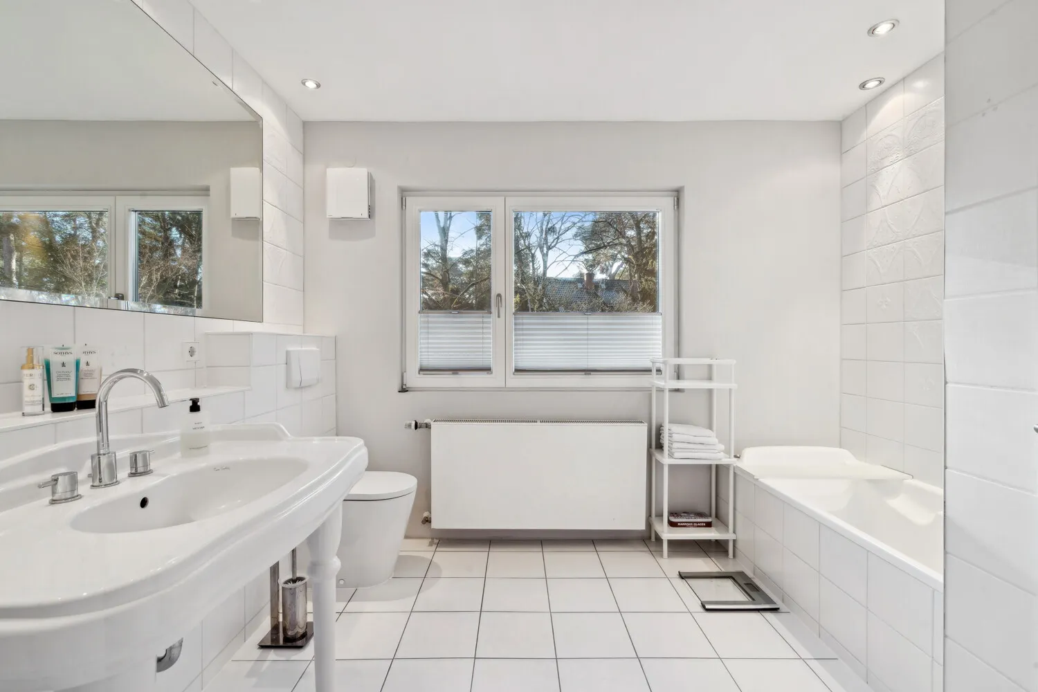 Freistehendes Einfamilienhaus im Herzen von Schlachtensee