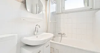 von_poll_real_estate_property_25331052_image_16