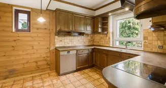 von_poll_real_estate_property_25331052_image_9