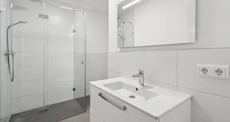 von_poll_real_estate_property_25213022_image_7