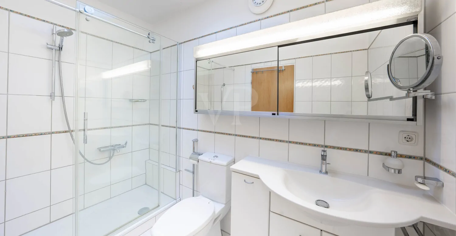 Badezimmer im Obergeschoss