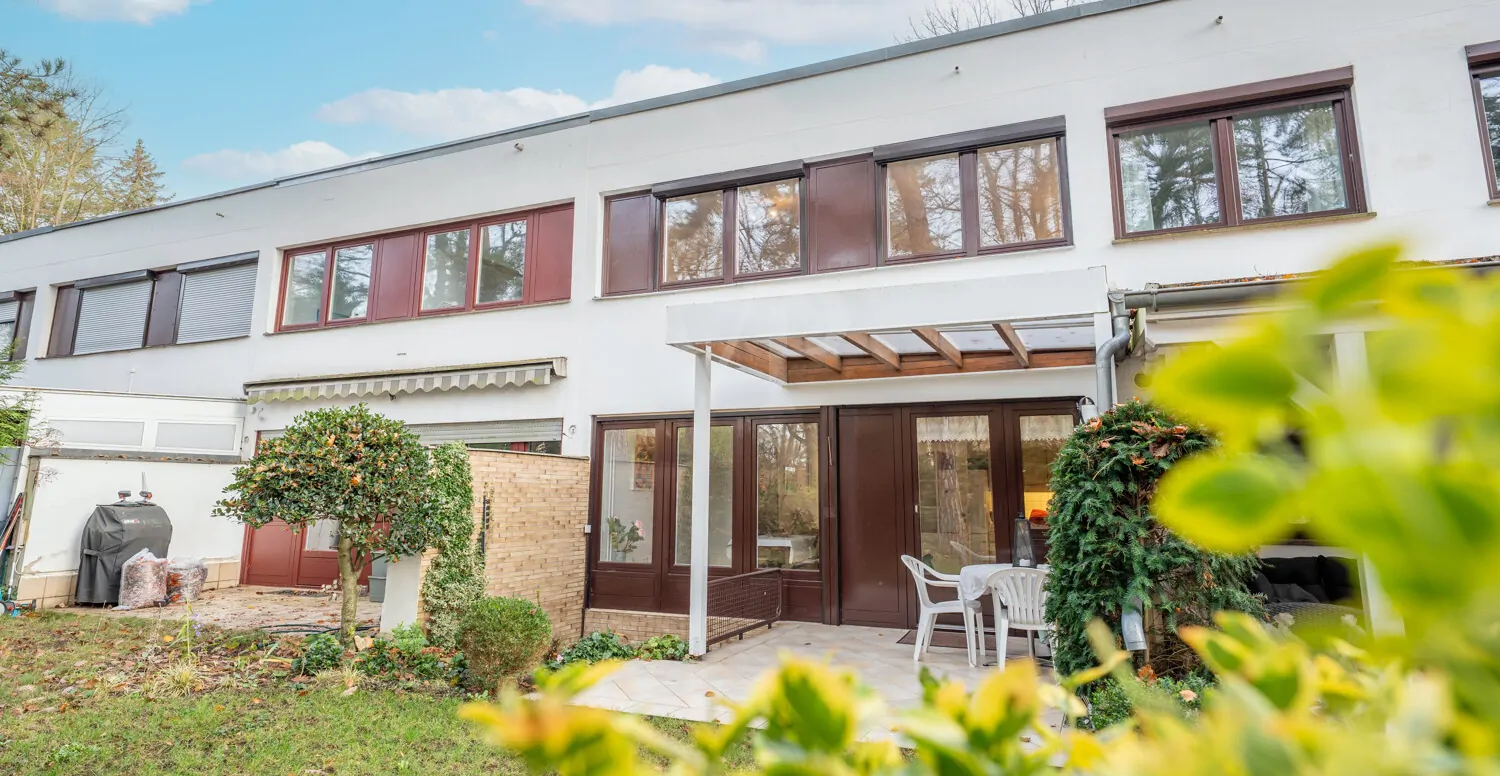 Gartenansicht der Immobilie