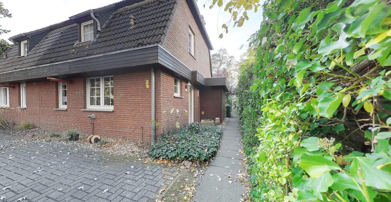 Gepflegte Doppelhaushälfte mit sonnigem Garten - perfekt für Familien