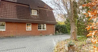 von_poll_real_estate_property_25213030_image_2