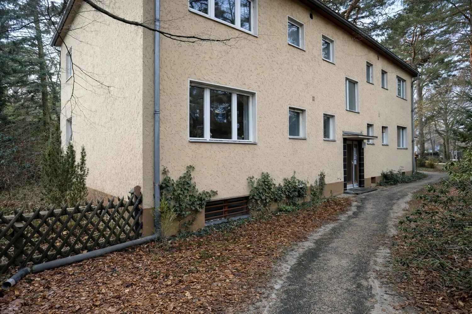 Schöne vermietete 1-Zimmer-Wohnung in Zehlendorf Nähe Mexikoplatz