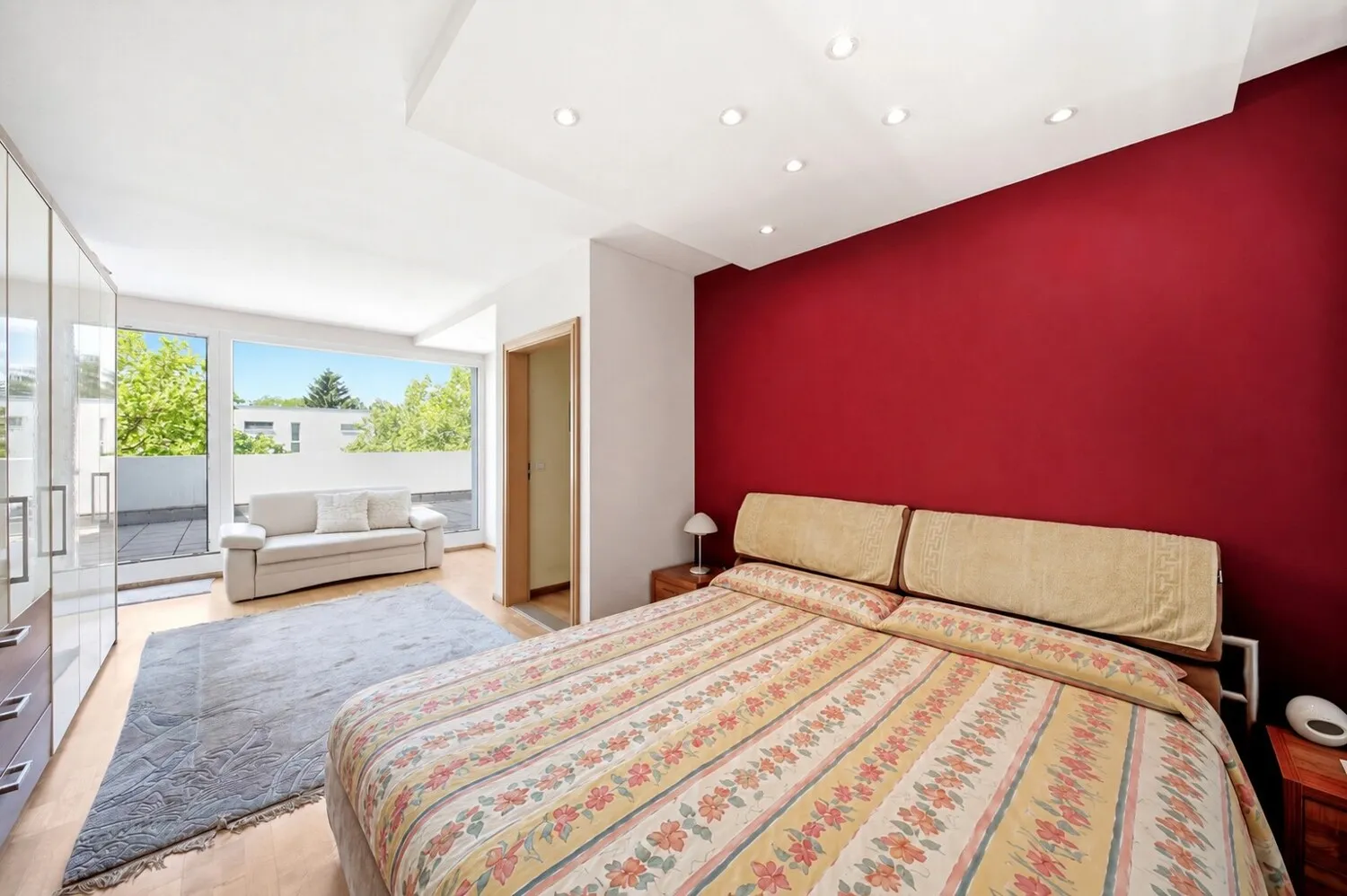 Familienfreundliches Reihenhaus in familiärer Lichterfelder Lage mit Stellplatz und zwei Terrassen