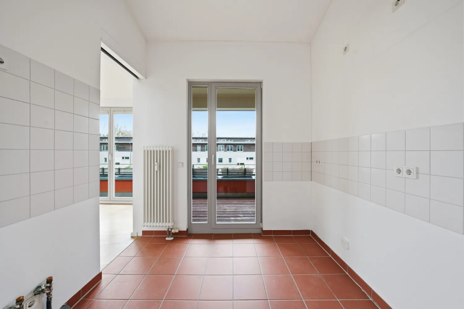 Großzügige 5 Zimmer Wohnung in ruhiger Lage