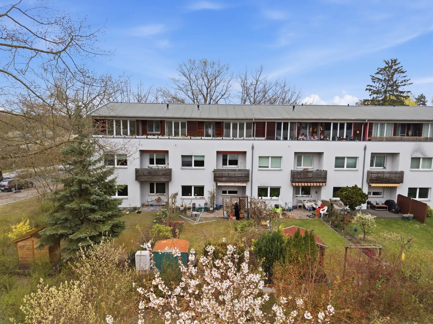 Großzügige 5 Zimmer Wohnung in ruhiger Lage