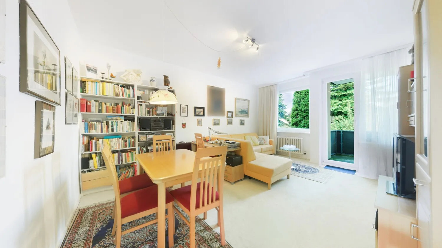 Wohnzimmer