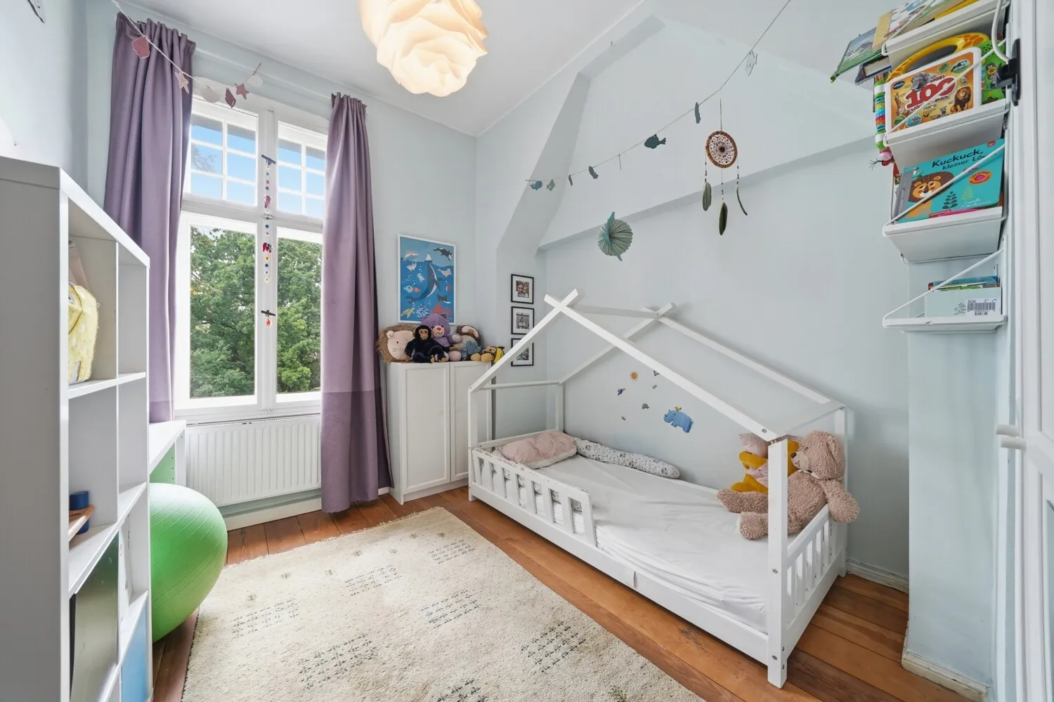 Kinderzimmer 2/ Arbeitszimmer