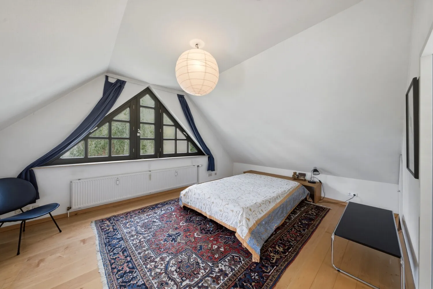 Reihenendhaus in Nikolassee mit bis zu 6 Zimmern und ca. 200m² Wohn-Nutzfläche