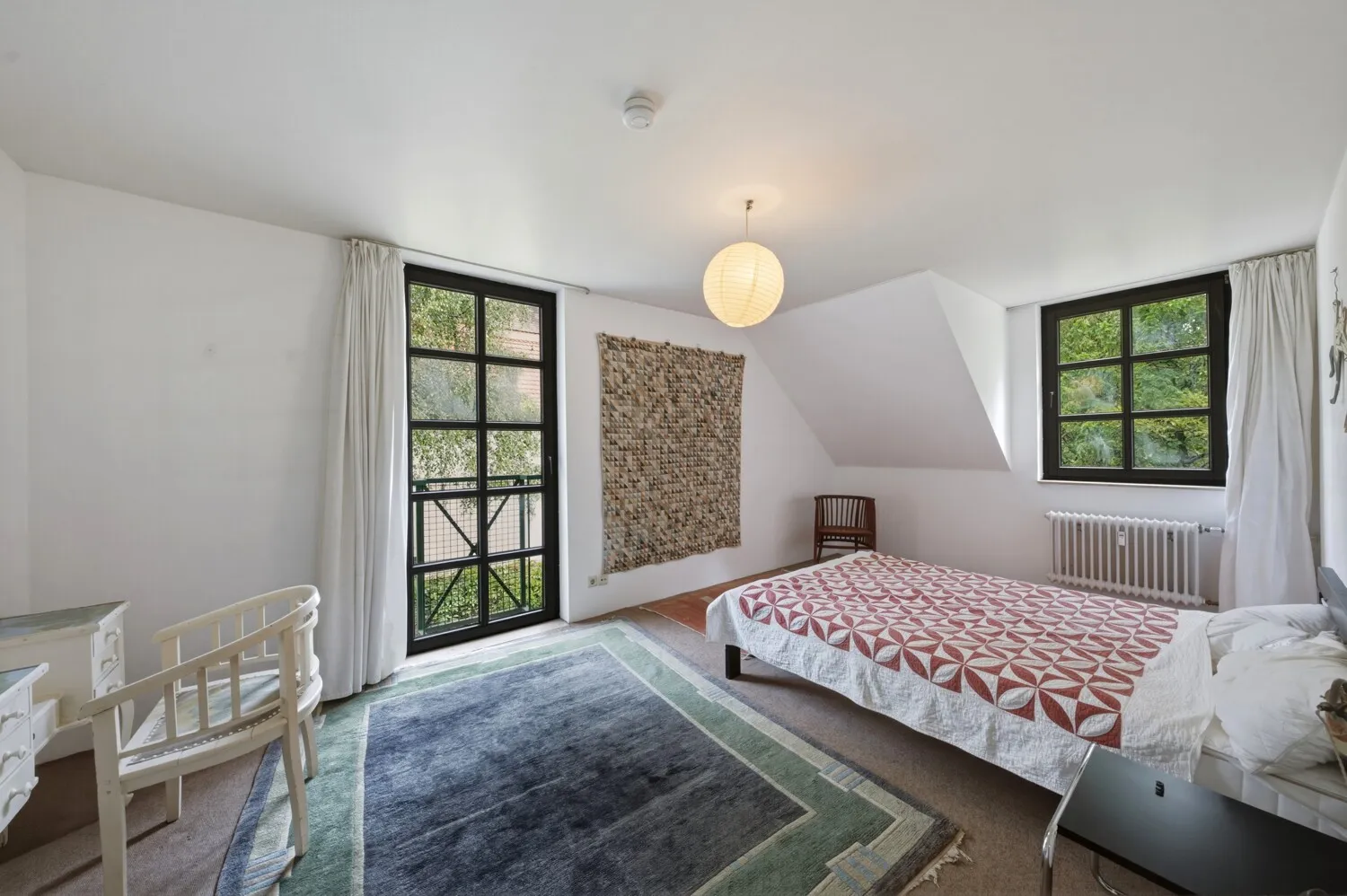Reihenendhaus in Nikolassee mit bis zu 6 Zimmern und ca. 200m² Wohn-Nutzfläche