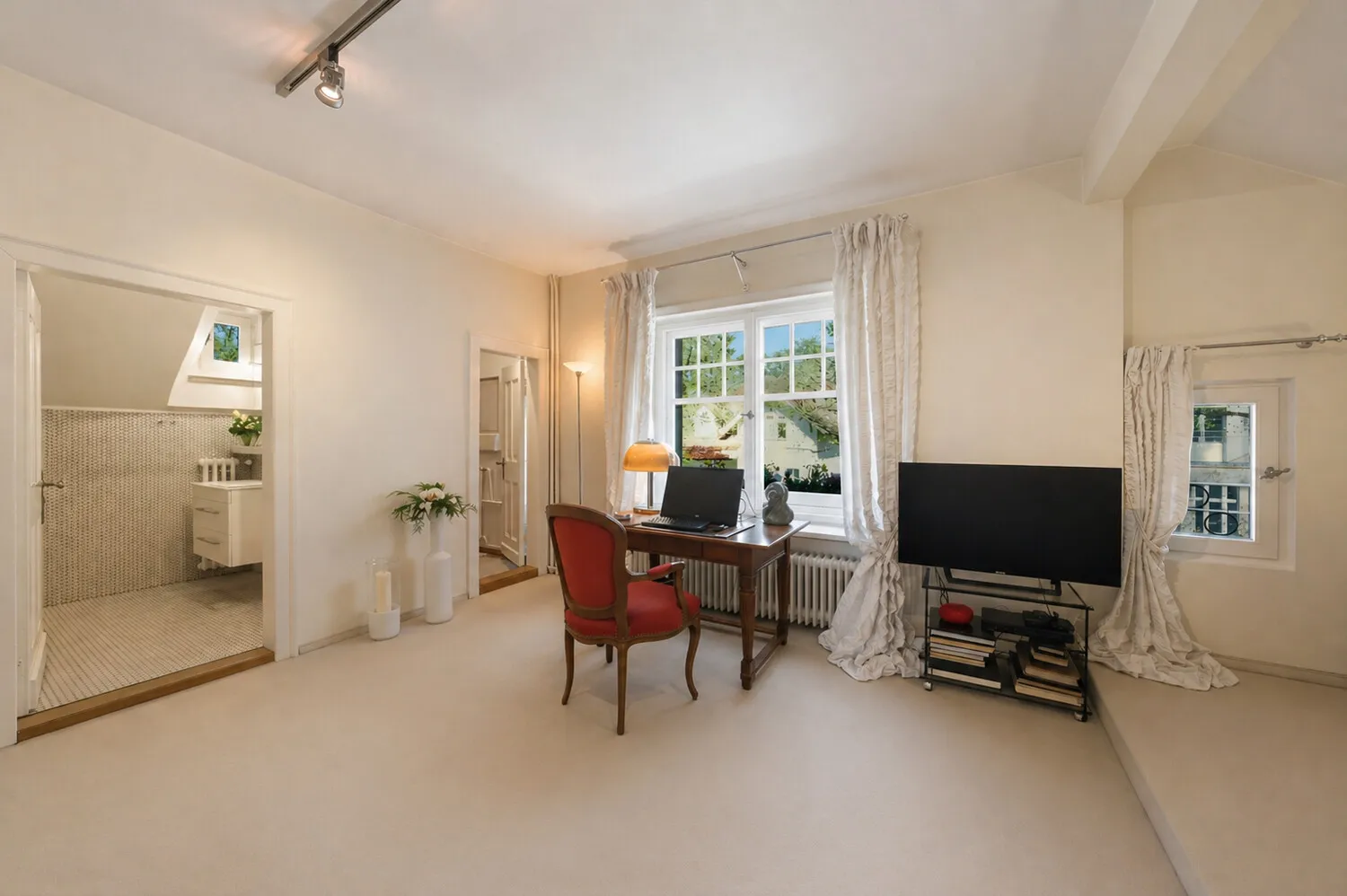 Schlafzimmer II