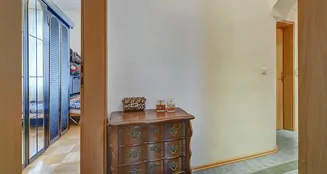 von_poll_real_estate_property_25227472_image_12