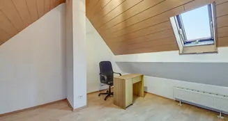 von_poll_real_estate_property_25227472_image_17