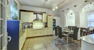 von_poll_real_estate_property_25227472_image_5