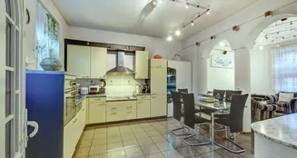 von_poll_real_estate_property_25227472_image_4