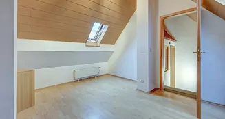 von_poll_real_estate_property_25227472_image_18