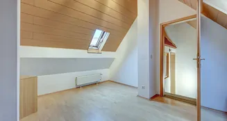 von_poll_real_estate_property_25227472_image_18