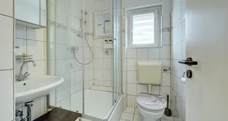 von_poll_real_estate_property_25227492_image_17