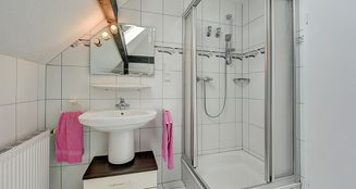 von_poll_real_estate_property_25227492_image_22