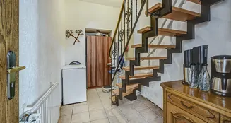 von_poll_real_estate_property_25227470_image_9