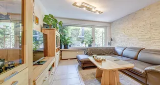 von_poll_real_estate_property_25227477_image_0