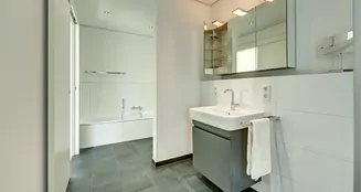 von_poll_real_estate_property_25227475_image_7